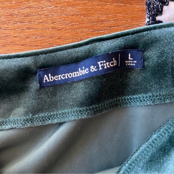 Abercrombie & Fitch Velvet Green side Ruffle Mini Skirt unlined size large L - Picture 2 of 7